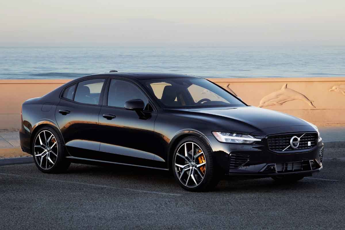 سيارات فولفو