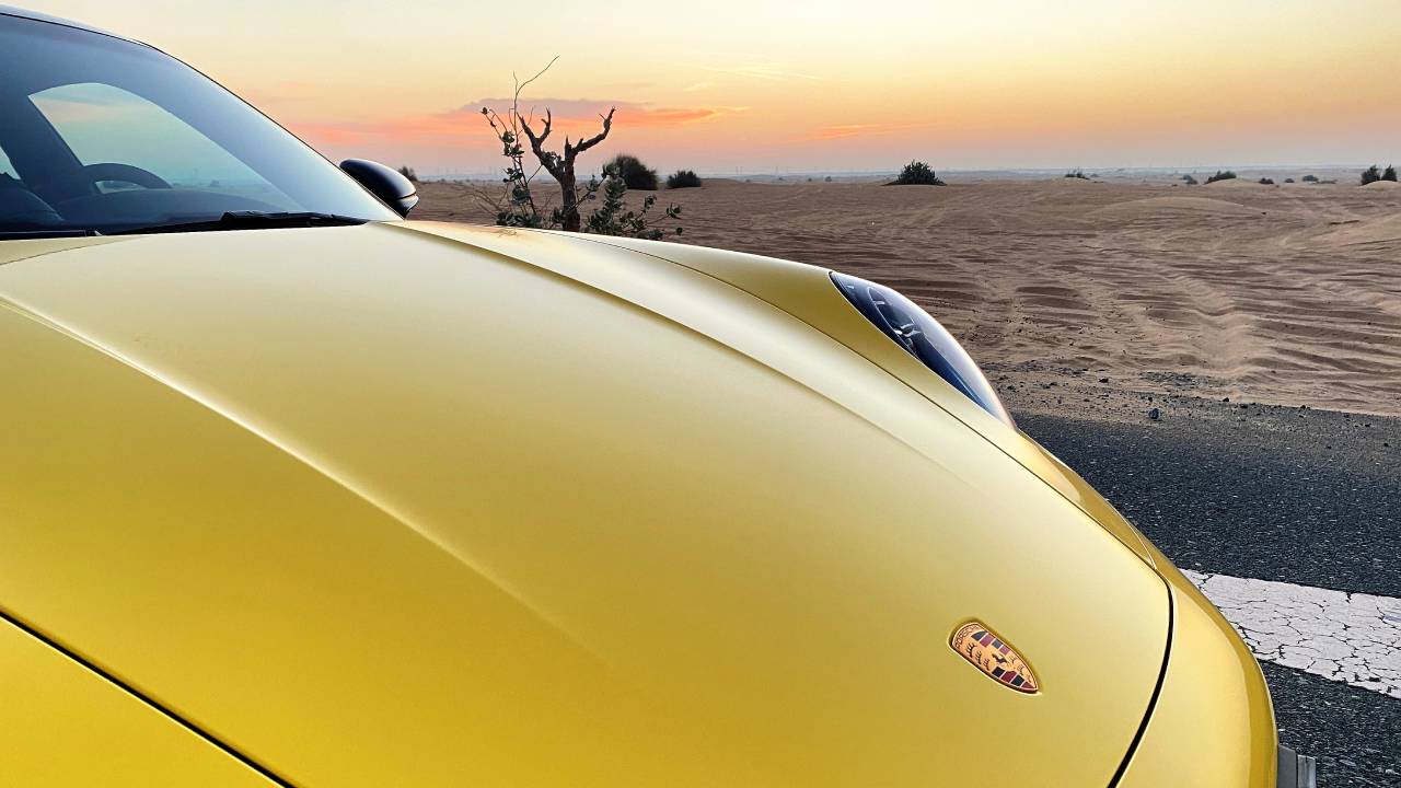 بوشه كاريرا 911 جي تي اس 2022 من الخارج