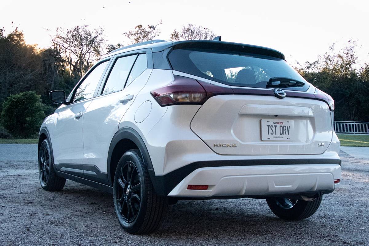 نيسان كروس اوفر