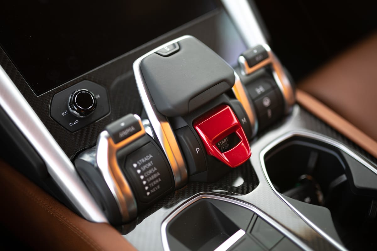 لامبورجيني اوروس