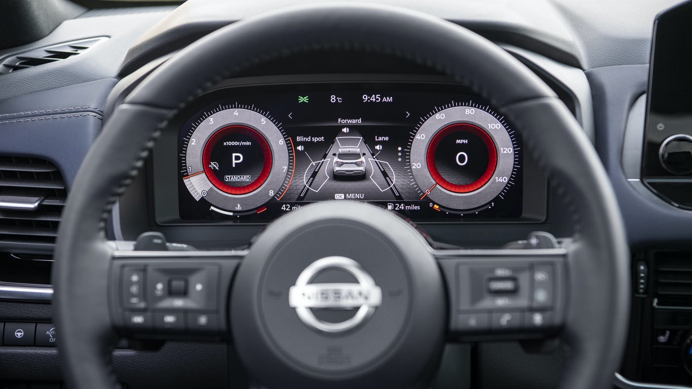 نيسان قشقاي