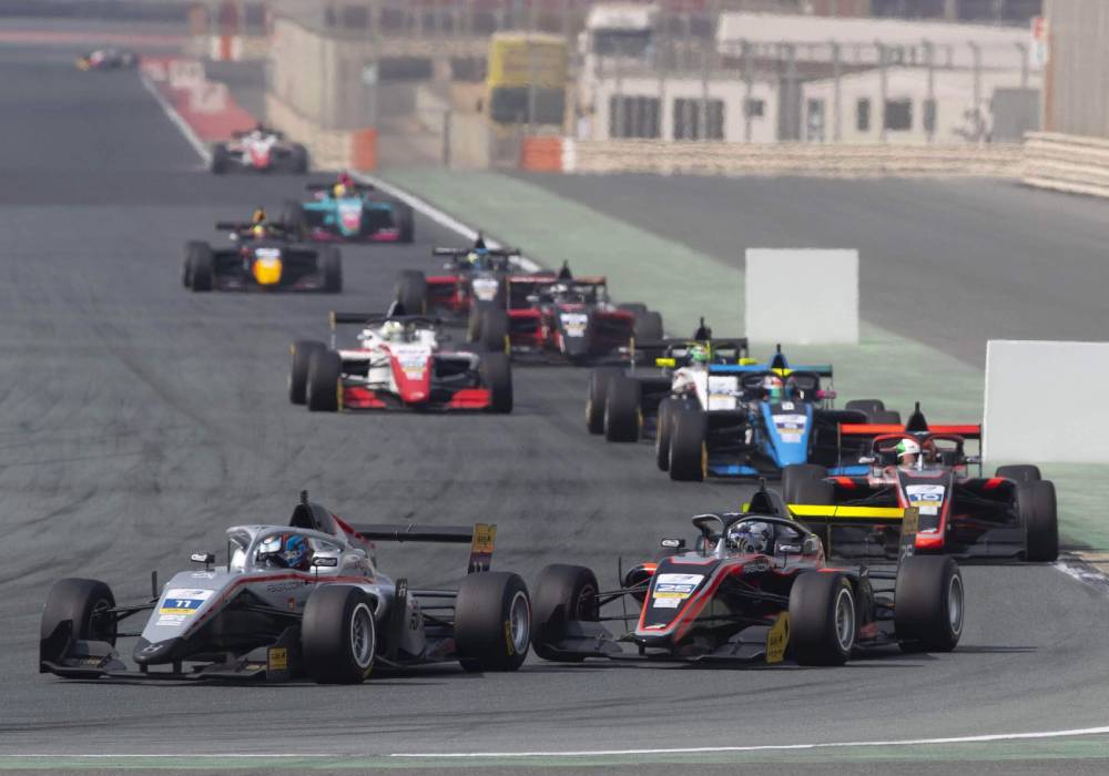 اختتام موسم فورمولا 3 اسيا اختتاما مبهرا برعاية جيتي للإطارات صورة 3