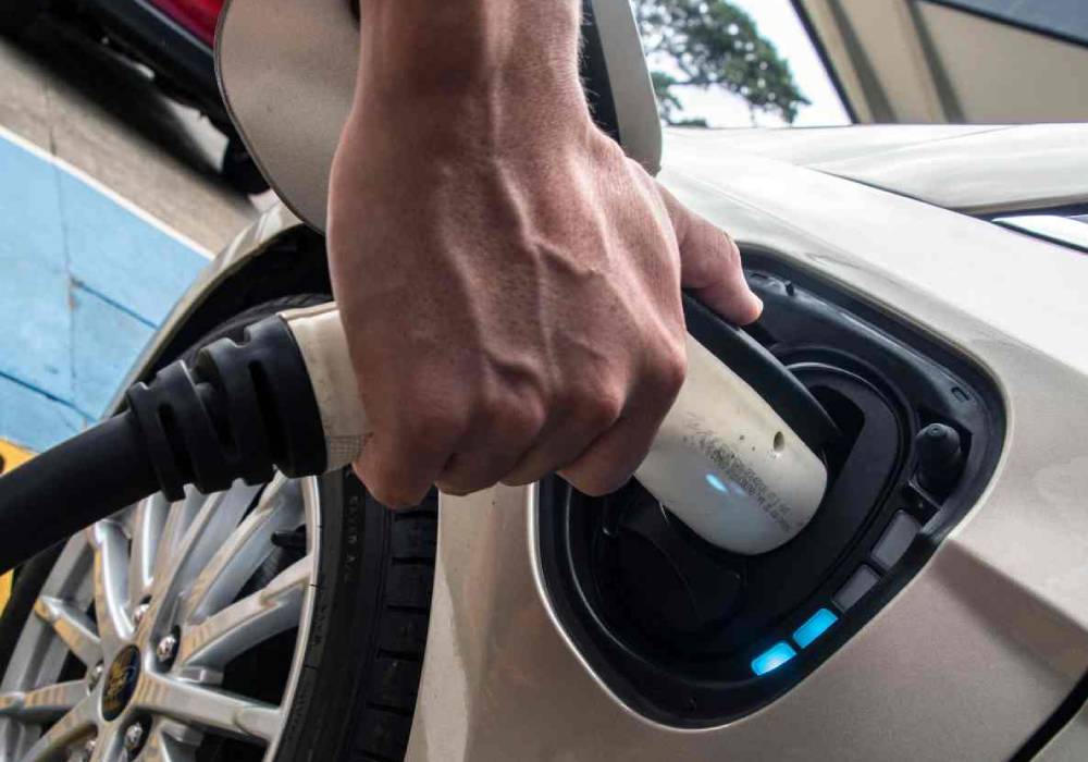 السيارات الكهربائية ليست جديدة