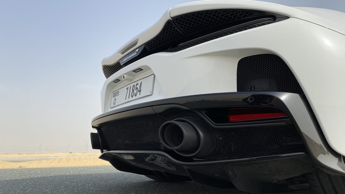 تجربة قيادة ماكلارين جي تي