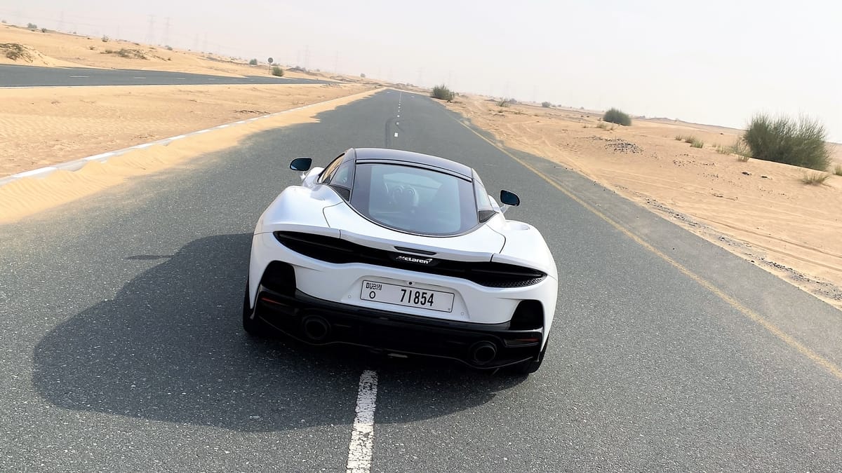 تجربة قيادة ماكلارين جي تي