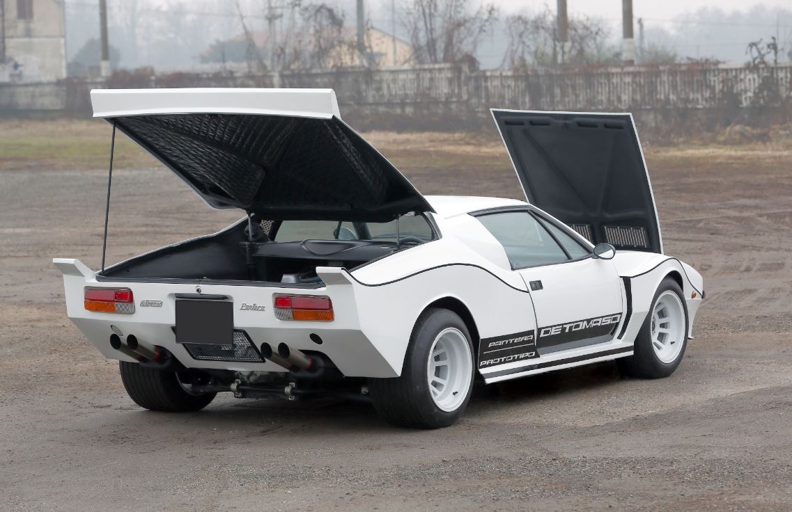 دي توماسو بانتيرا