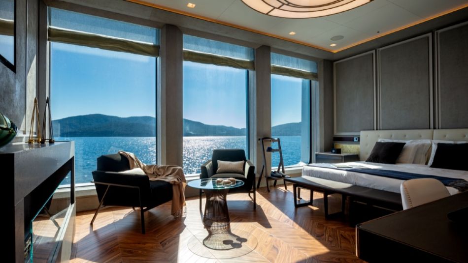 سوبريخت بينيتي لومونوسيتي