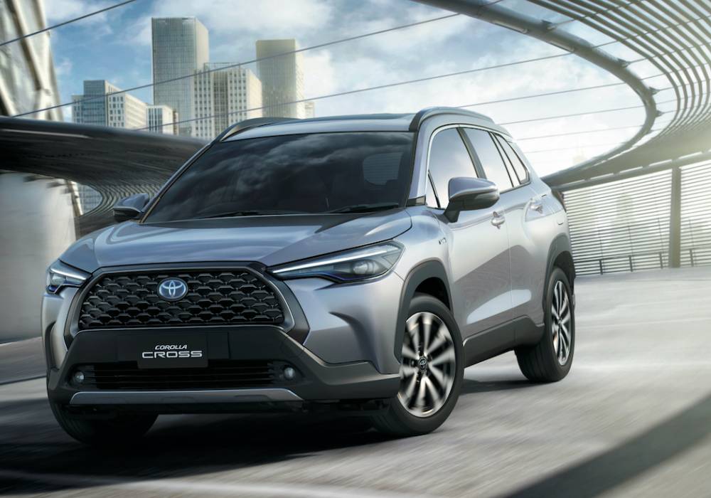 الفطيم تويوتا تطرح نموذجين جديدين من السيارات الكهربائية الهجينة لعملائها في الإمارات صورة 2