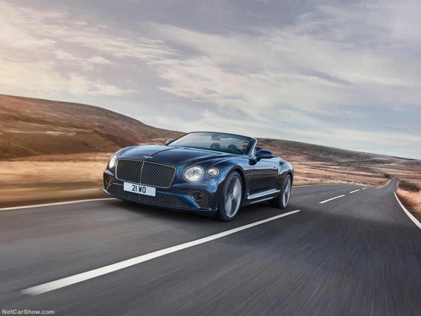 بنتلي كونتيننتال جي تي سبيد المكشوفة