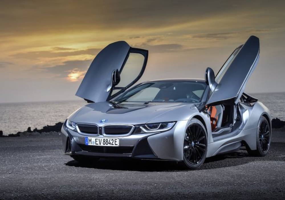 بي ام دبليو i8