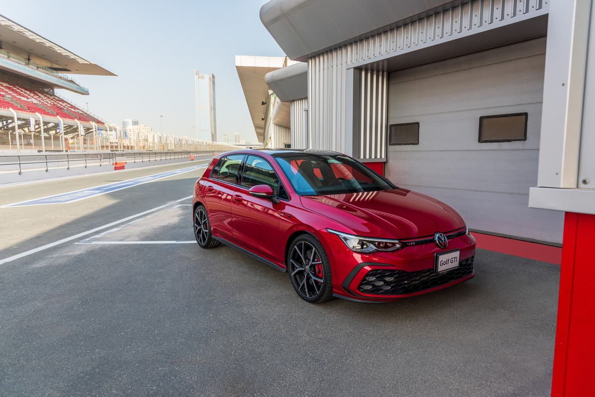 تجربة قيادة جولف GTI
