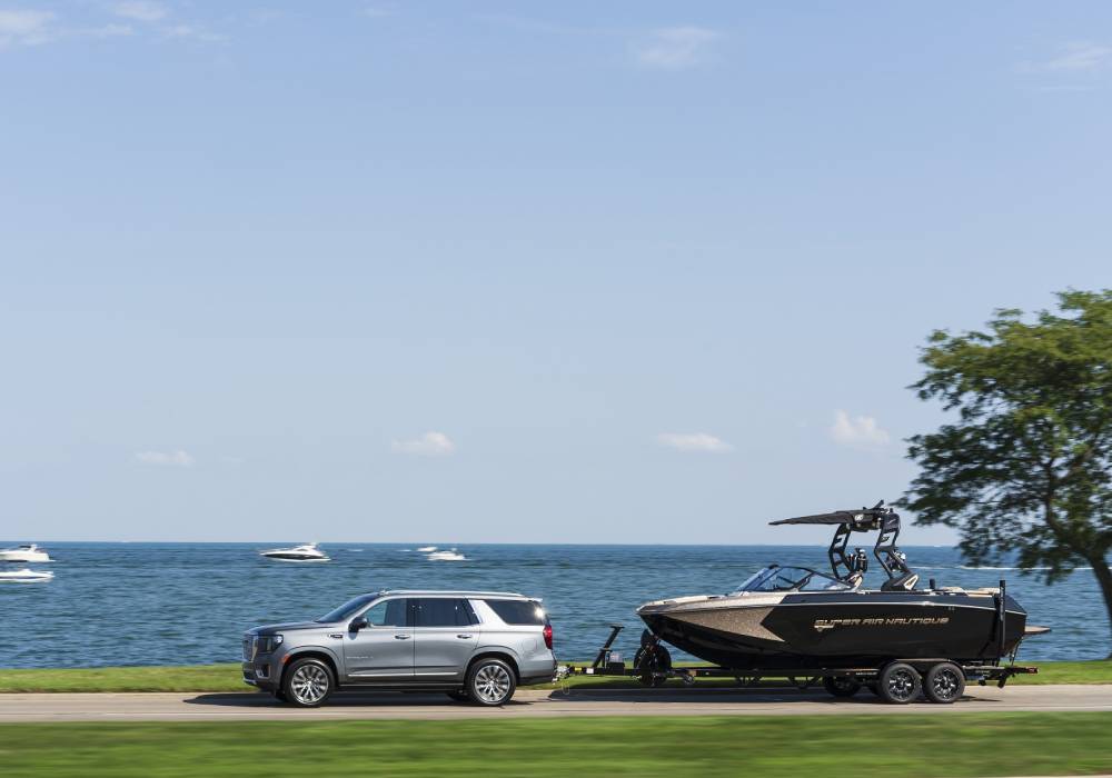 جولة تقنية شاملة حول جي إم سي يوكون صورة 4