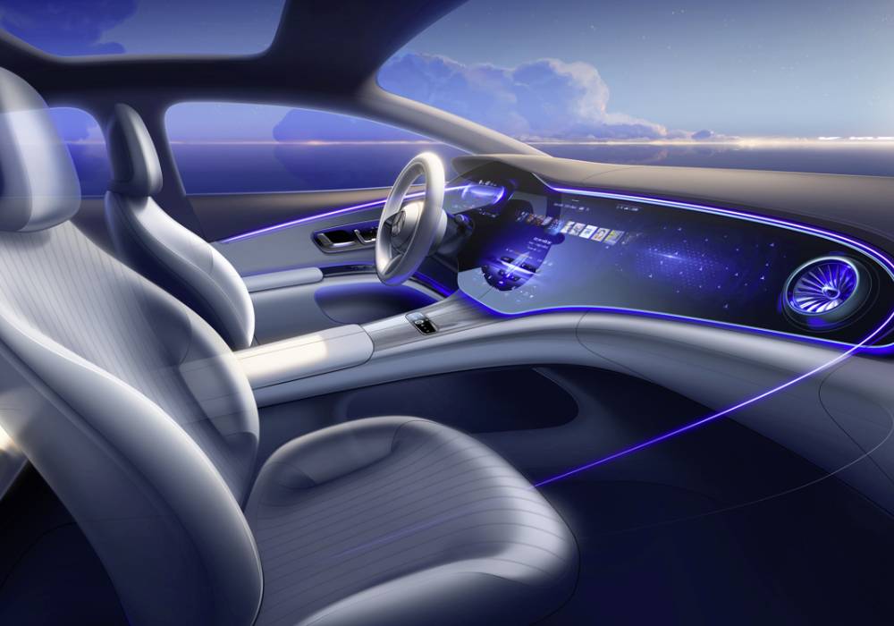 سيارة EQS الجديدة تصميم يضمن المتعة لجميع الحواس صورة 2