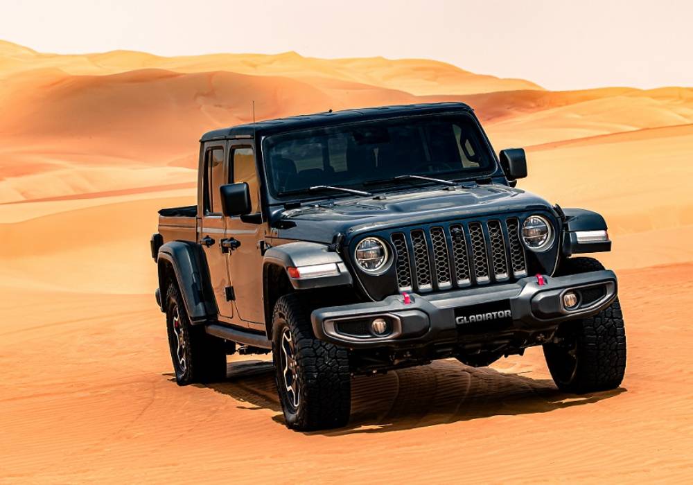 عرض على جيب جلاديتور