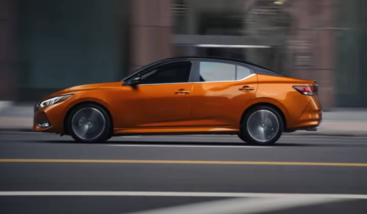 ما القصة بين كابتن مارفل ونيسان صورة 2