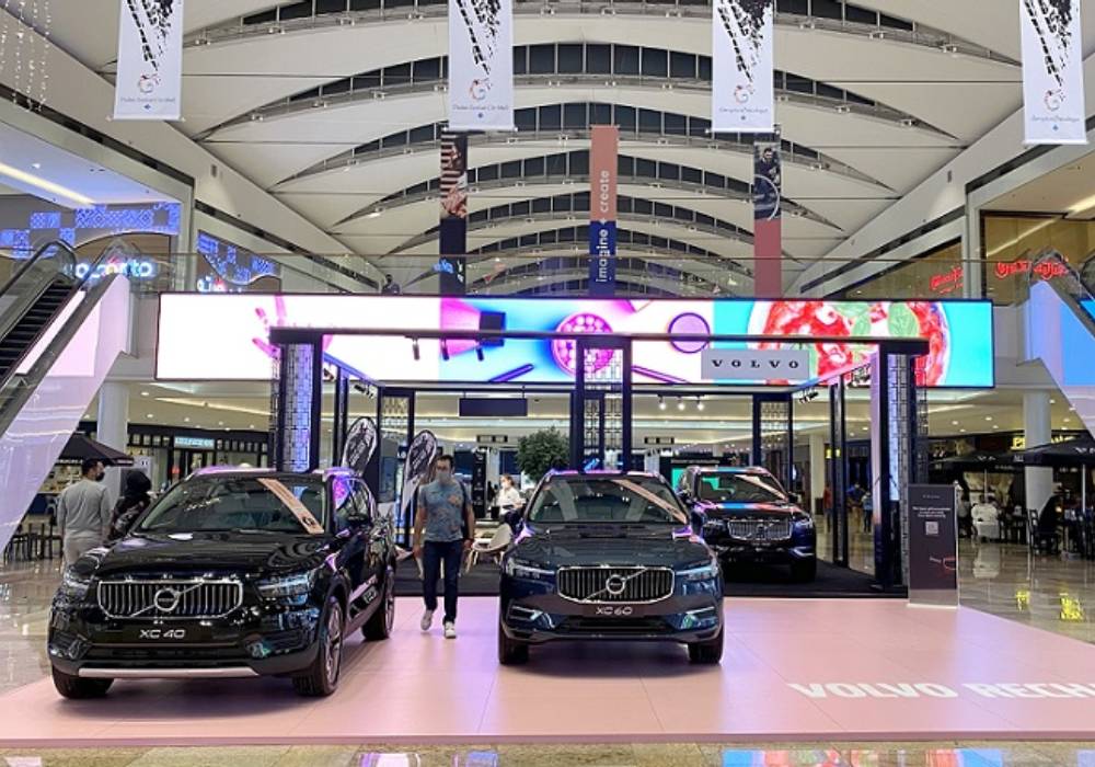 مجموعة فولفو الحصرية من السيارات الهجينة تستقطب اهتماماً كبيراً في أوتو فِست 2021 صورة 2