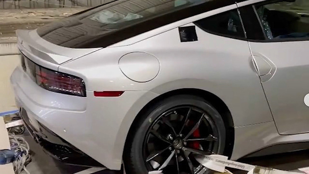 نيسان زي 2021