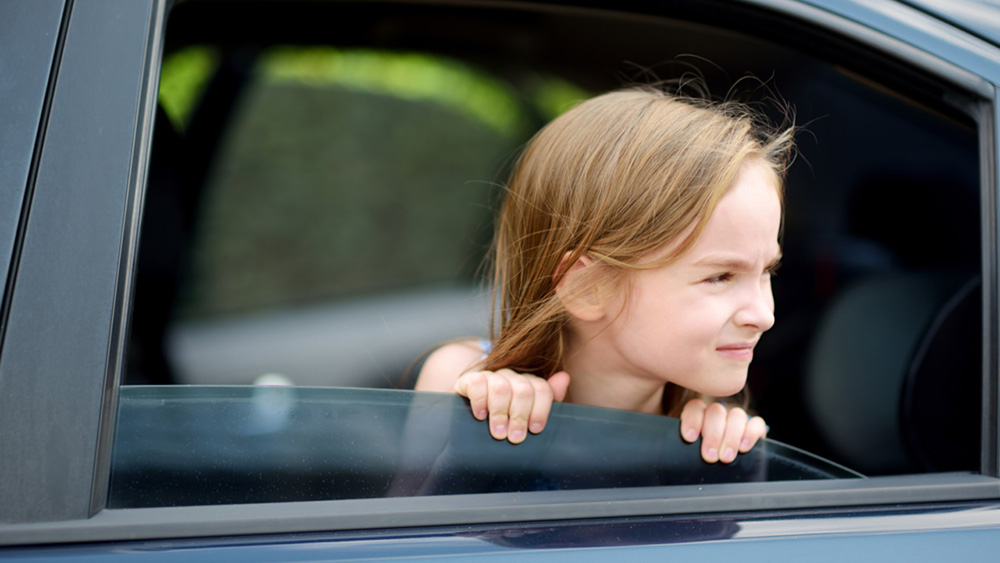 الأطفال وأشعة الشمس