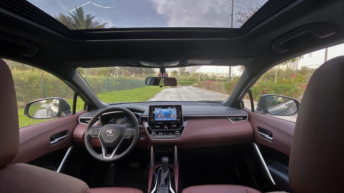 تجربة تويوتا كورولا كروس