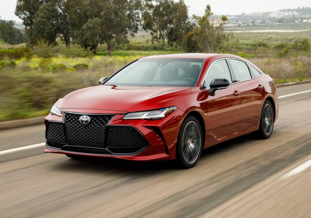 تويوتا افالون ادريس البا