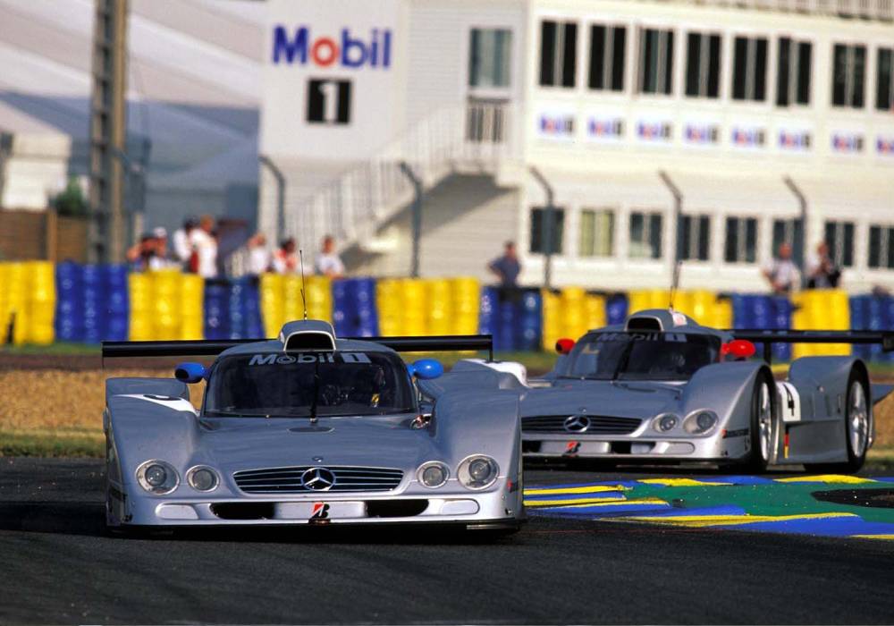 قصة صورة حوادث مرسيدس في Le Mans 1999 والقفزات اللولبية صورة 2