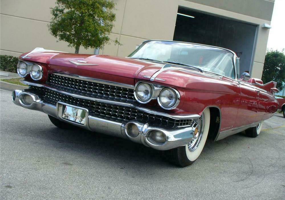 كاديلاك الدورادو