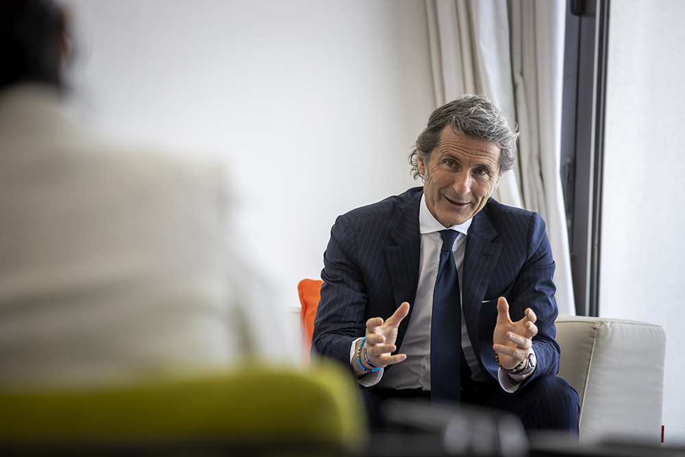 مقابلة لامبورجيني