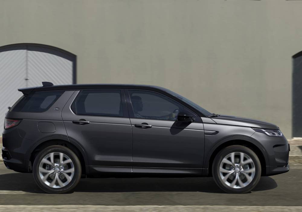 لاند روڤر ديسكڤري سبورت تتزوّد بمحركات إنجينيوم شديدة الكفاءة صورة 2