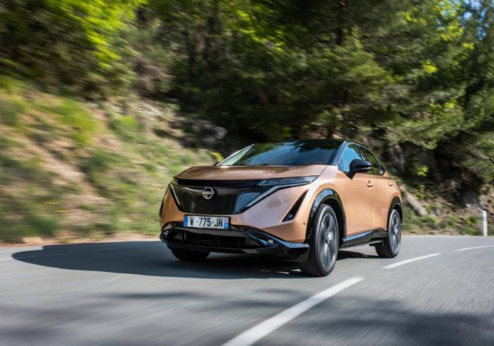 نيسان أريا الكهربائية كليا في ظهورها الأول على حلبة موناكو الشهيرة صورة 4