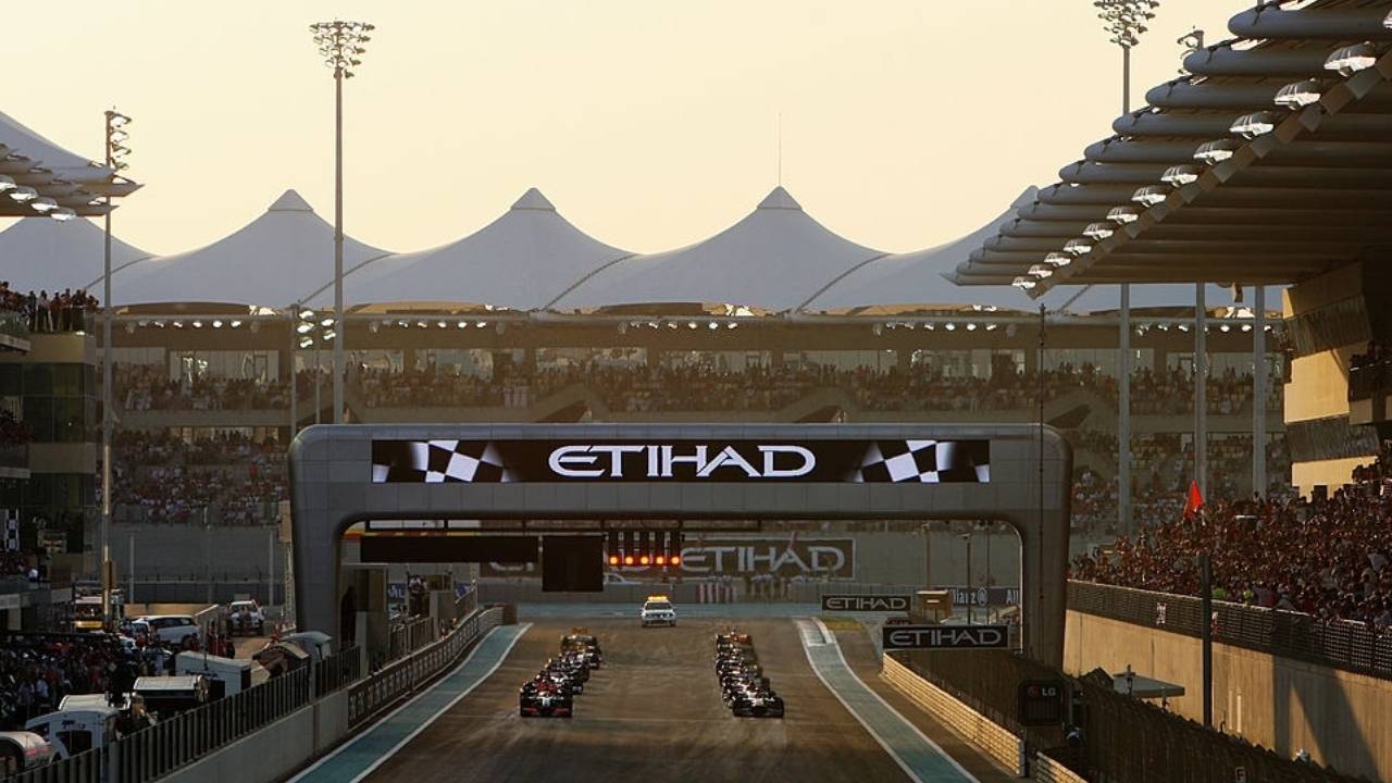 أبوظبي لإدارة رياضة السيارات وشركة ميوسكو لايتينج