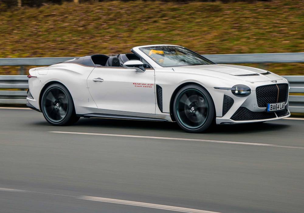 الصورة 3 - Bentley Mulliner Bacalar