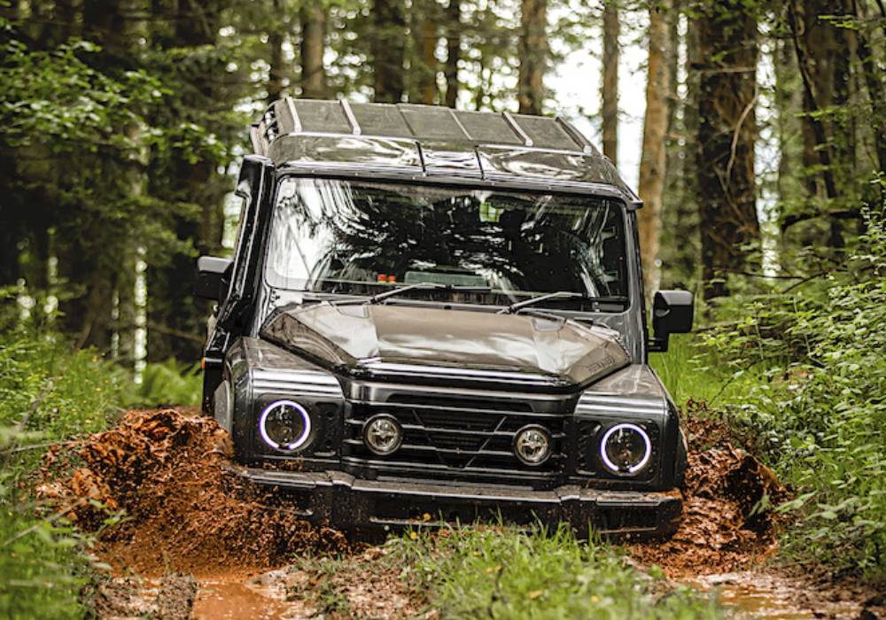 تعاون شركة INEOS Automotive ومنظمة HALO Trust في تطوير سيارة Grenadier ذات الدفع الرباعي صورة 3