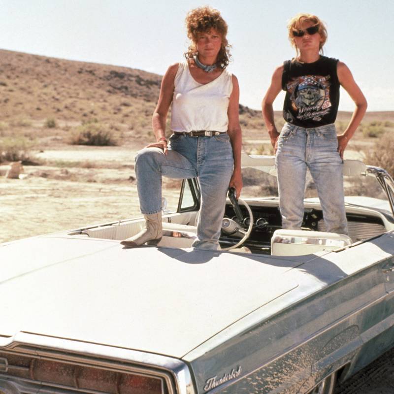 قصة صورة سيارة هوليودية كلاسيكية عرفت بإسم ثيلما ولويز ثاندربيرد 1966 صورة 3