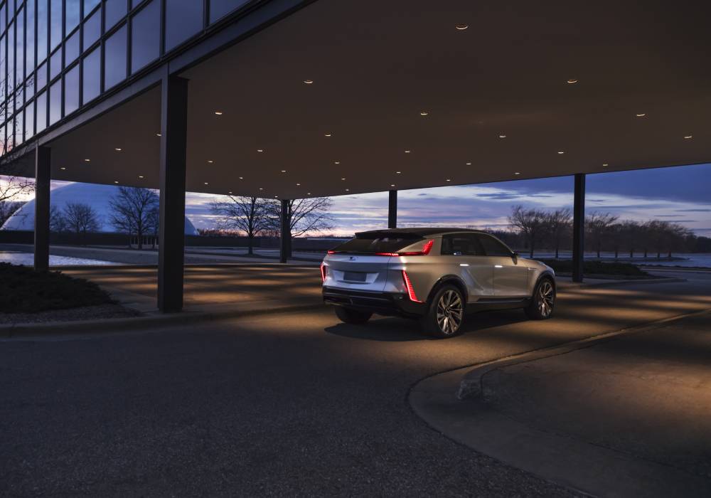 كاديلاك الشرق الأوسط تعلن عن ليريك الكهربائية بالكامل وموعد وصولها إلى المنطقة صورة 3