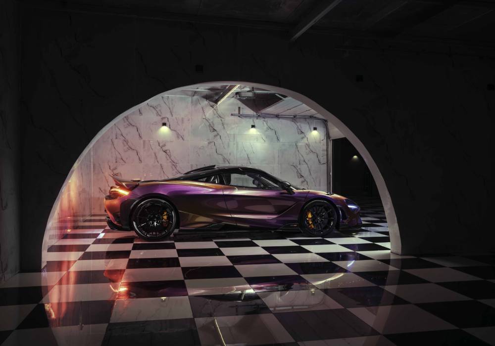 ماكلارين تقدم نموذج مميز لإضافة الطابع الشخصي حسب الطلب عبر سيارة 765LT صورة 2