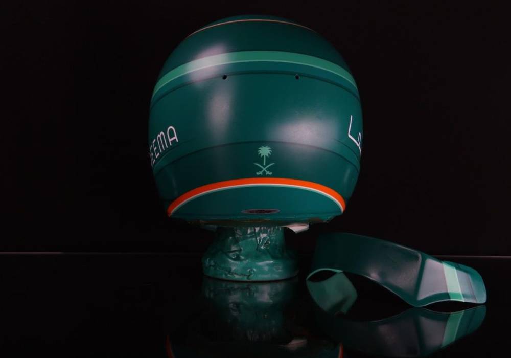 نجمة السباقات السعودية ريما الجفالي توجه أنظارها نحو تحقيق الإنجاز في حلبة سيلفرستون صورة 3