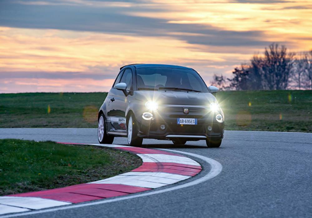 ابارث 695 إسي إسي الجديدة تفوق في الأداء والتسارع والتحكم مع إصدار كوليكتورز الجديد صورة 2