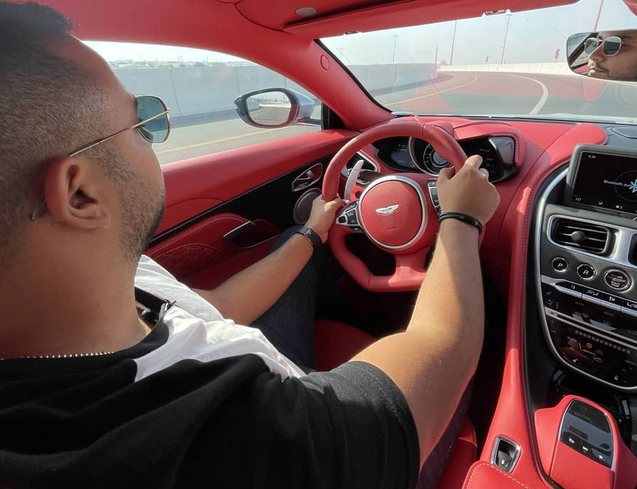 أستون مارتن دي بي اس سوبرليجيرا