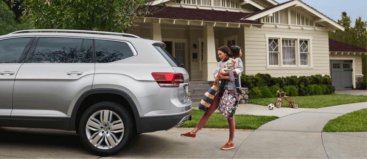 فولكس واجن سيارة تيرامونت