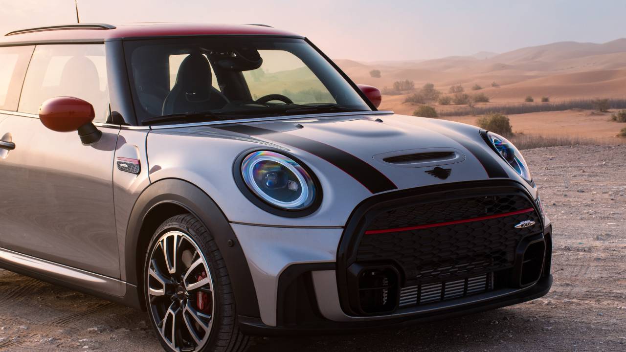 ميني كوبر من الخارج