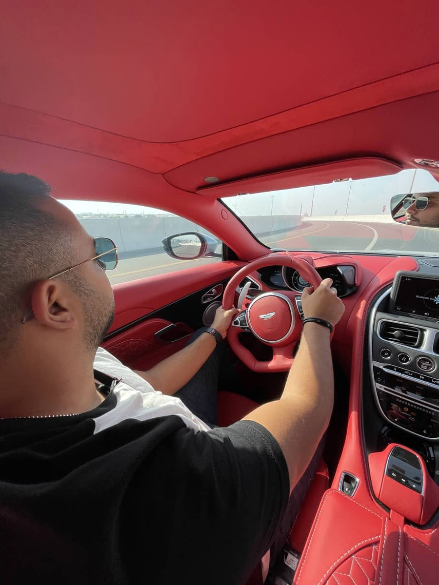 أستون مارتن دي بي اس سوبرليجيرا