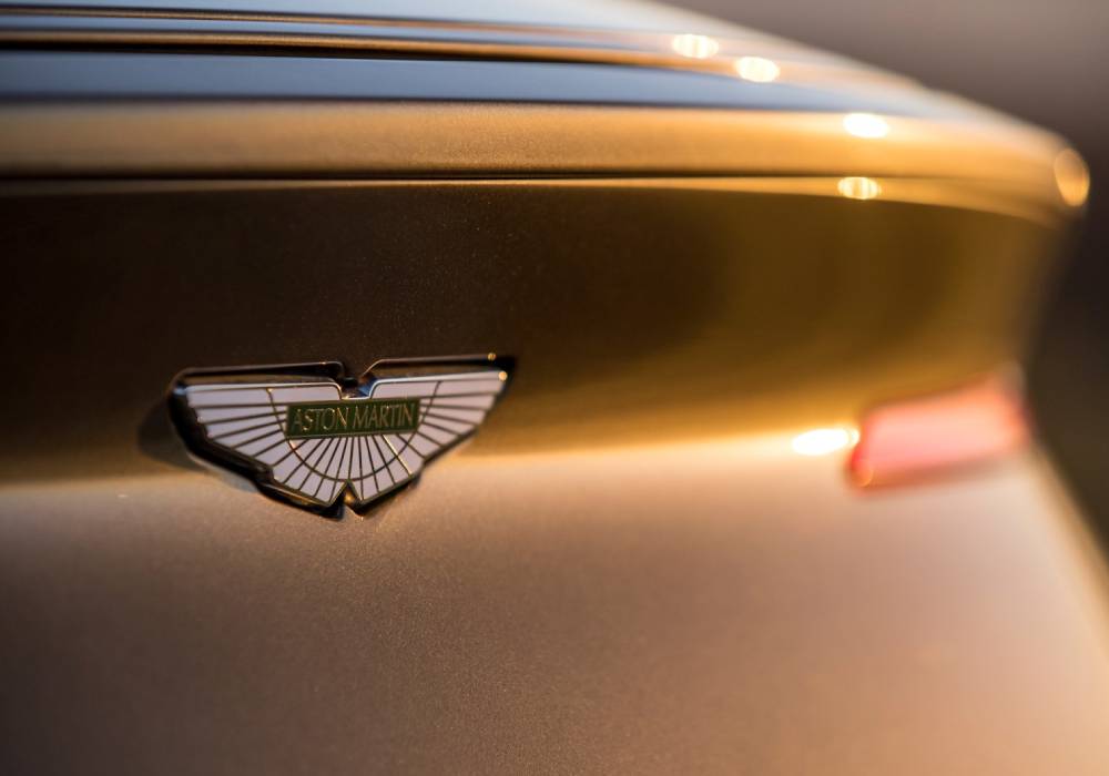 أستون مارتن تحتفل بالذكرى السبعين لأول سيارة رياضية في أمريكا الشمالية صورة 2