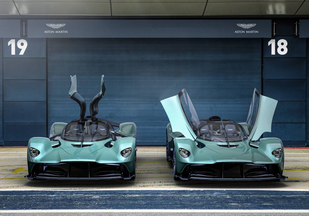 أستون مارتن تكشف عن سيارة فالكيري سبايدر التي تقدم تجربة استثنائية تحاكي أداء سيارات الفورمولا 1 صورة 5