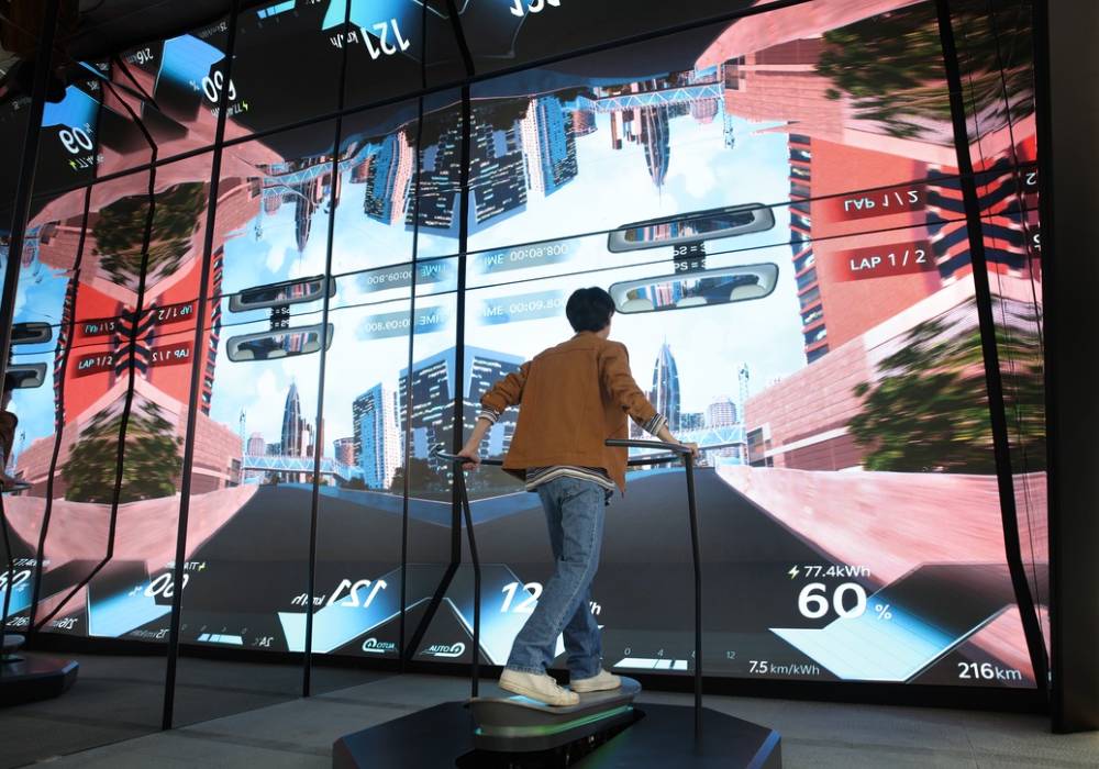 اعادة افتتاح مركز كيا 360 في سيؤول المتميز بمساحة مبتكرة للتعرف على حلول النقل المستقبلية صورة 6