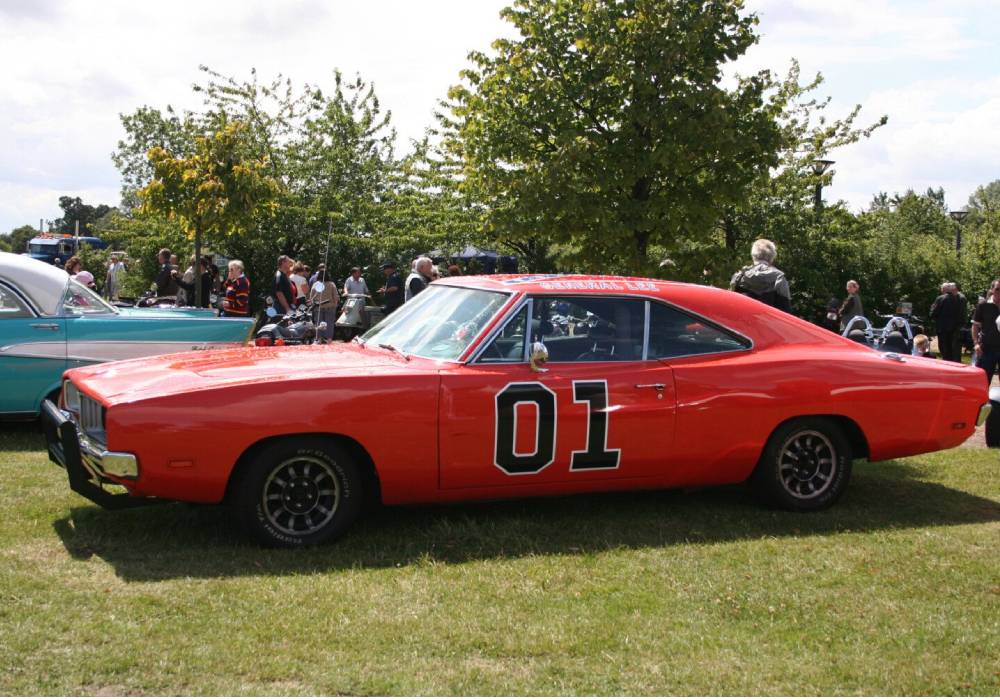 دودج تشارجر تعدى عمرها النصف قرن