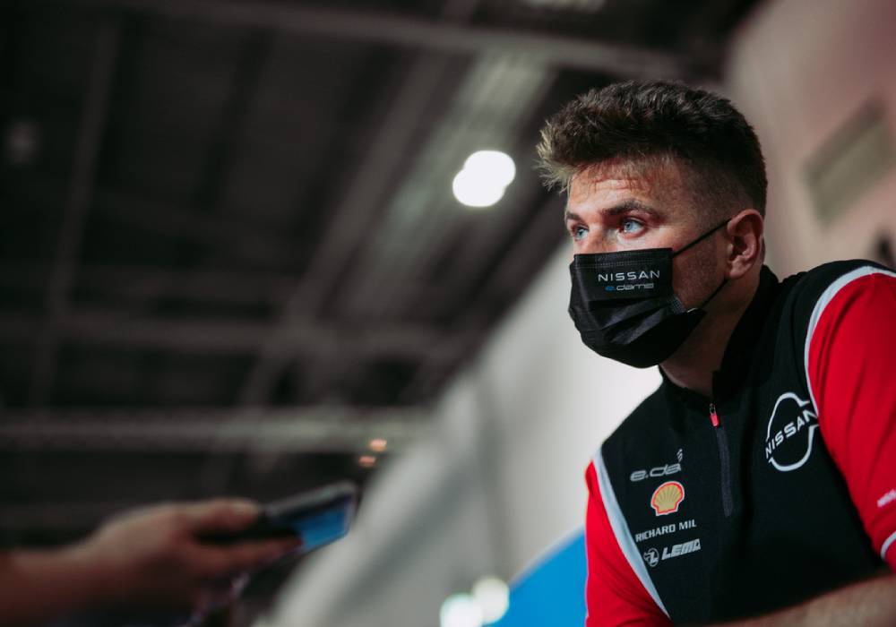 فريق نيسان إي. دامس يتطلع للمشاركة في نهائيات موسم الفورمولا إي في برلين صورة 3