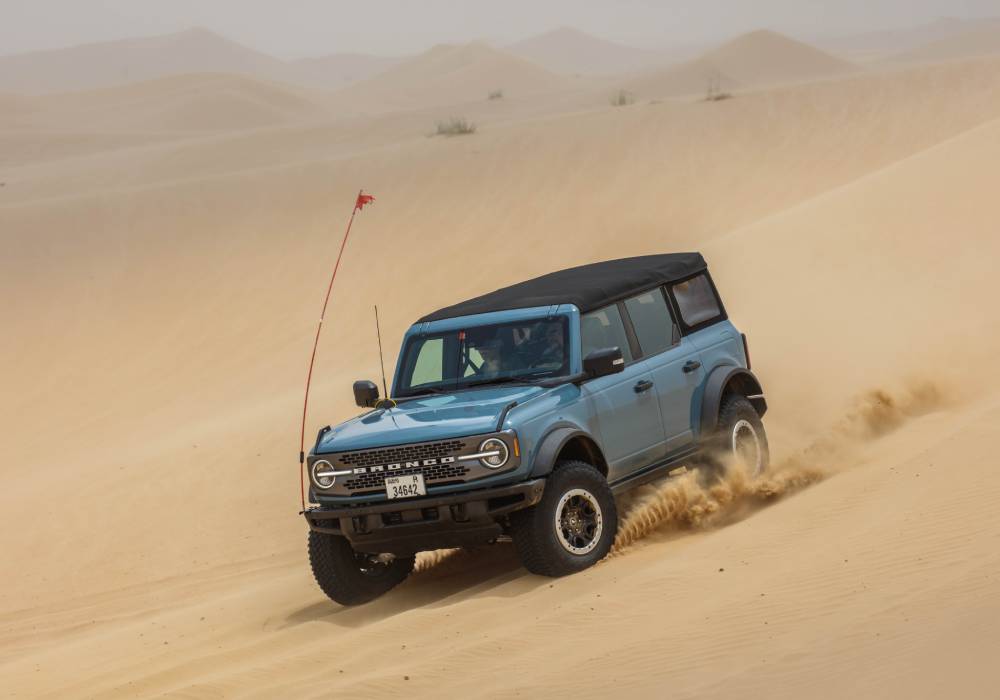 فورد برونكو الجديد كلياً بتصميم متين يتحمل أقسى ظروف القيادة في الشرق الأوسط صورة 2