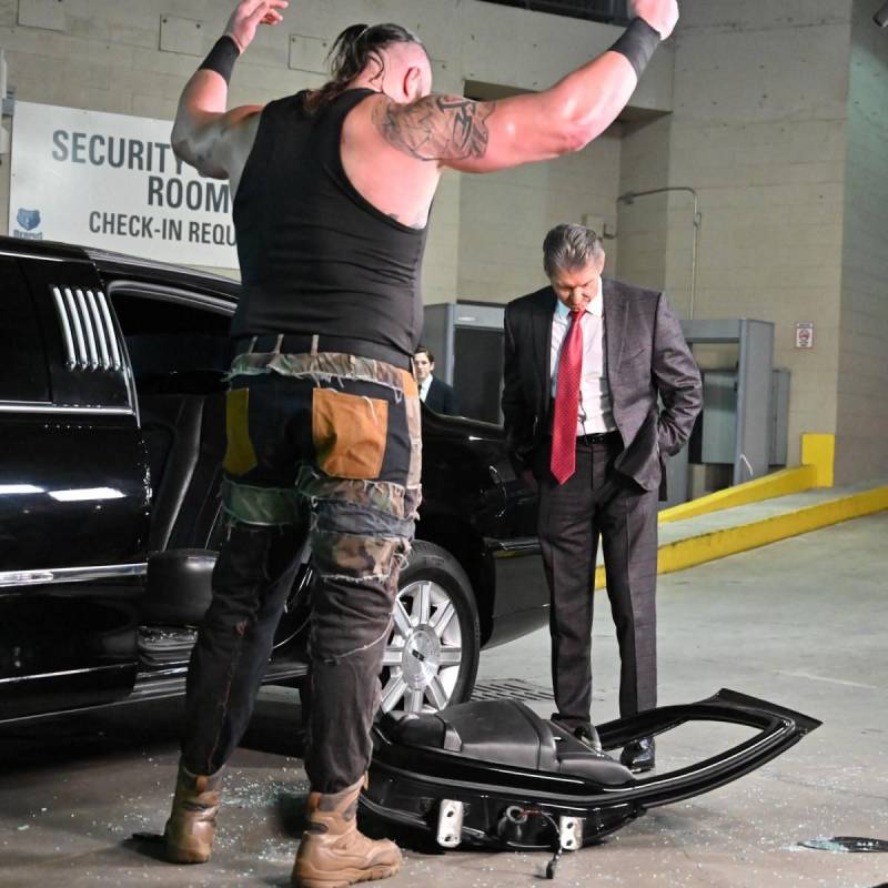 فينس ماكمان والليموزين