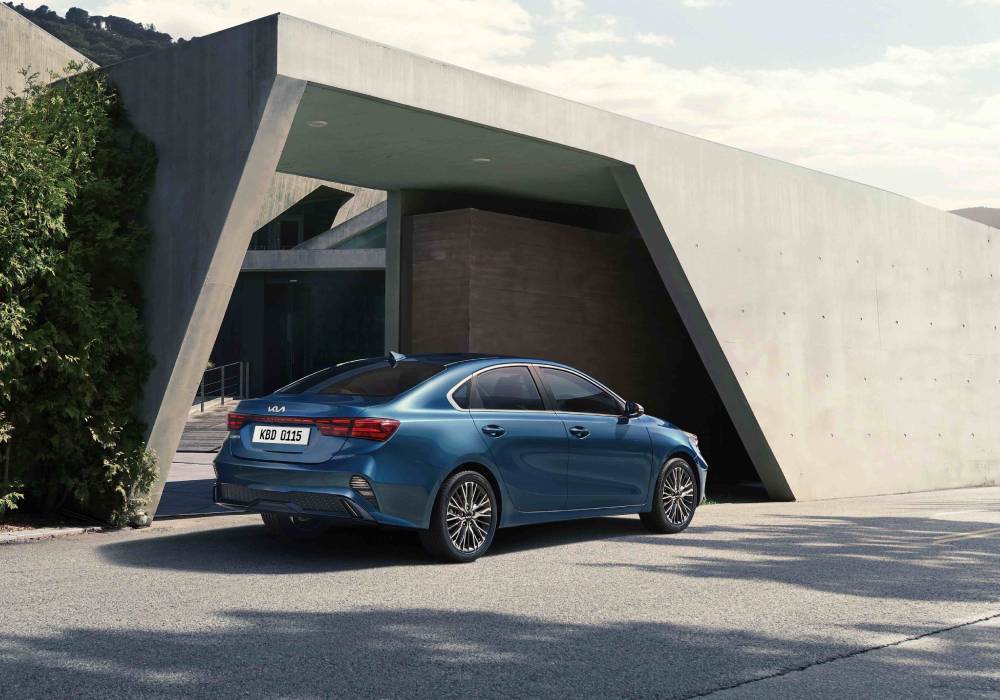 كيا سيراتو الجديدة بتصميمها الجريء تصل إلى أسواق الشرق الأوسط وأفريقيا صورة 2