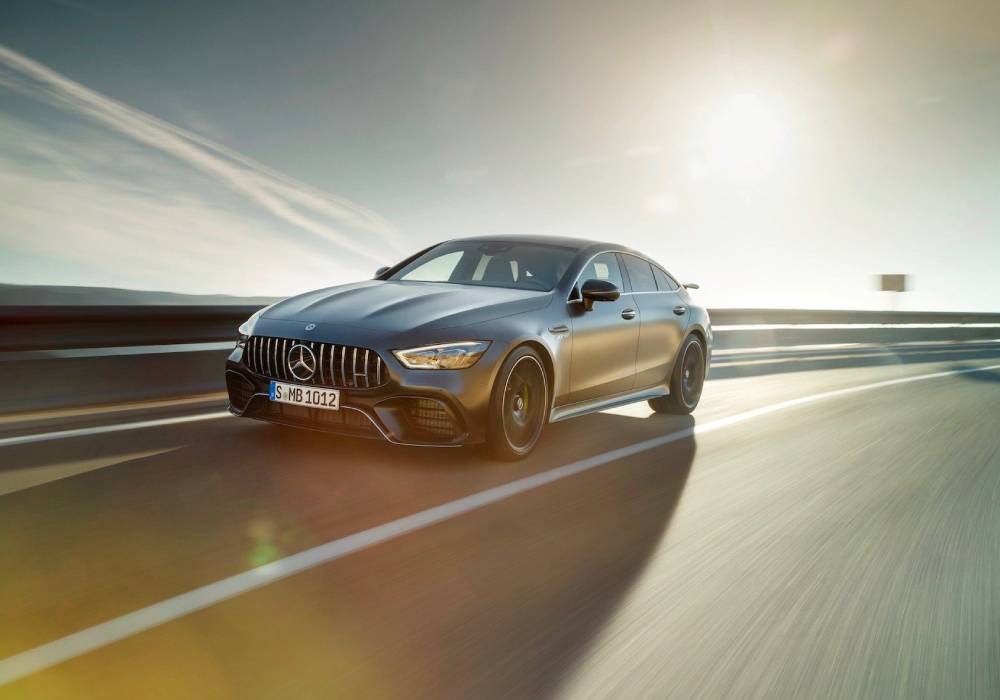 هذه هي اروع مجموعة من السيارات التي تملكها اعضاء فرقة الغناء بي تي اس صورة 5